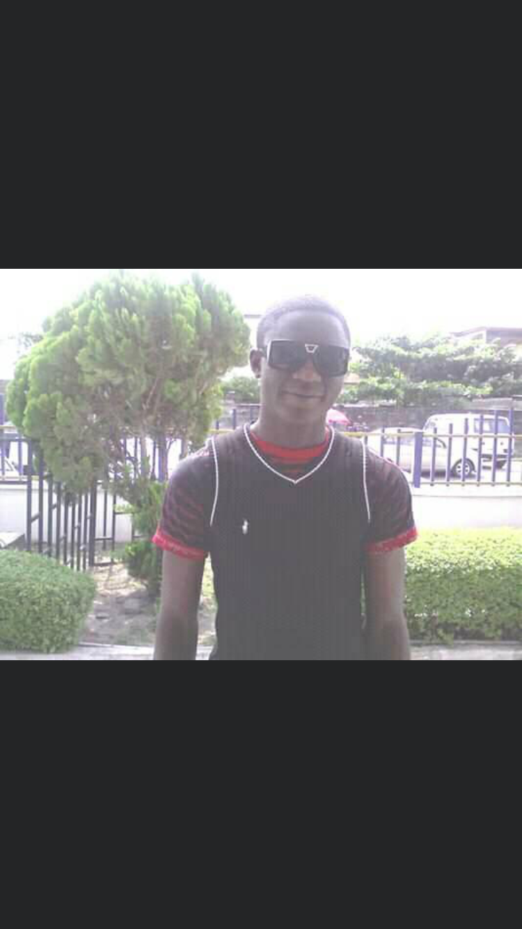 7633D078-8BF0-4519-AE27-14CE2364BEFA