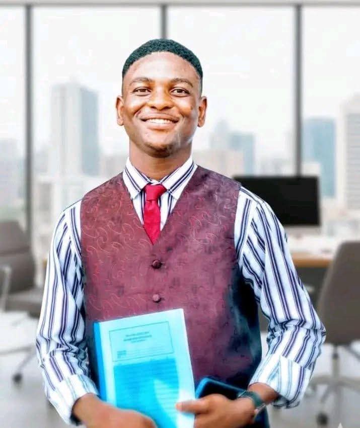 This was the day I presented my first technical in warri society of Petroleum engineers warri section but I took second place because I didn't have a system,I would done more if I had